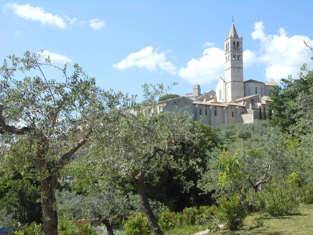 La Casa Di Famiglia Lejlighed Assisi Eksteriør billede