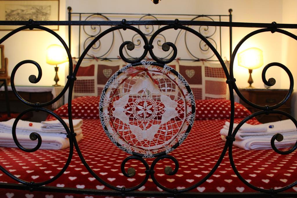 La Casa Di Famiglia Lejlighed Assisi Eksteriør billede